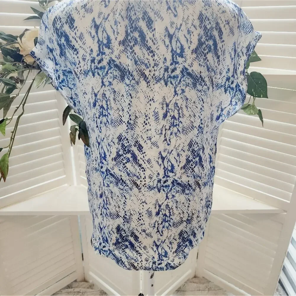 PARKER SILK V NECK BLUE SLEEVELESS SIZE SMALL - Picture 5 of 7